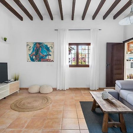8 Guests Large Villa Near Bossa Beaches & Airport San José Extérieur photo